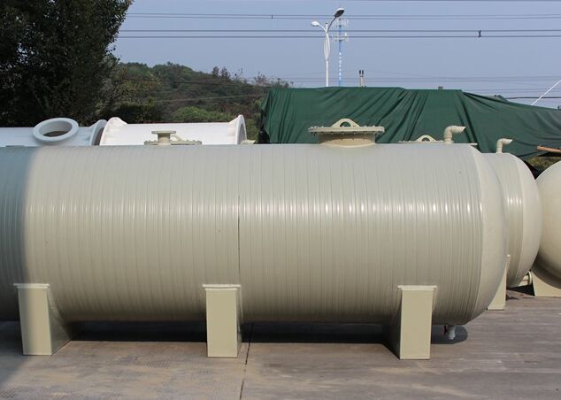 玻璃鋼儲(chǔ)罐的安裝