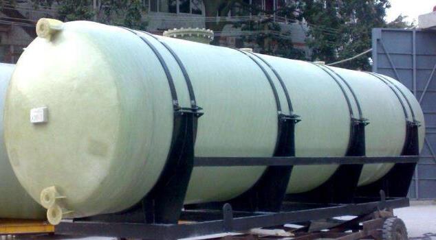 臥式玻璃鋼罐儲(chǔ)罐的安裝